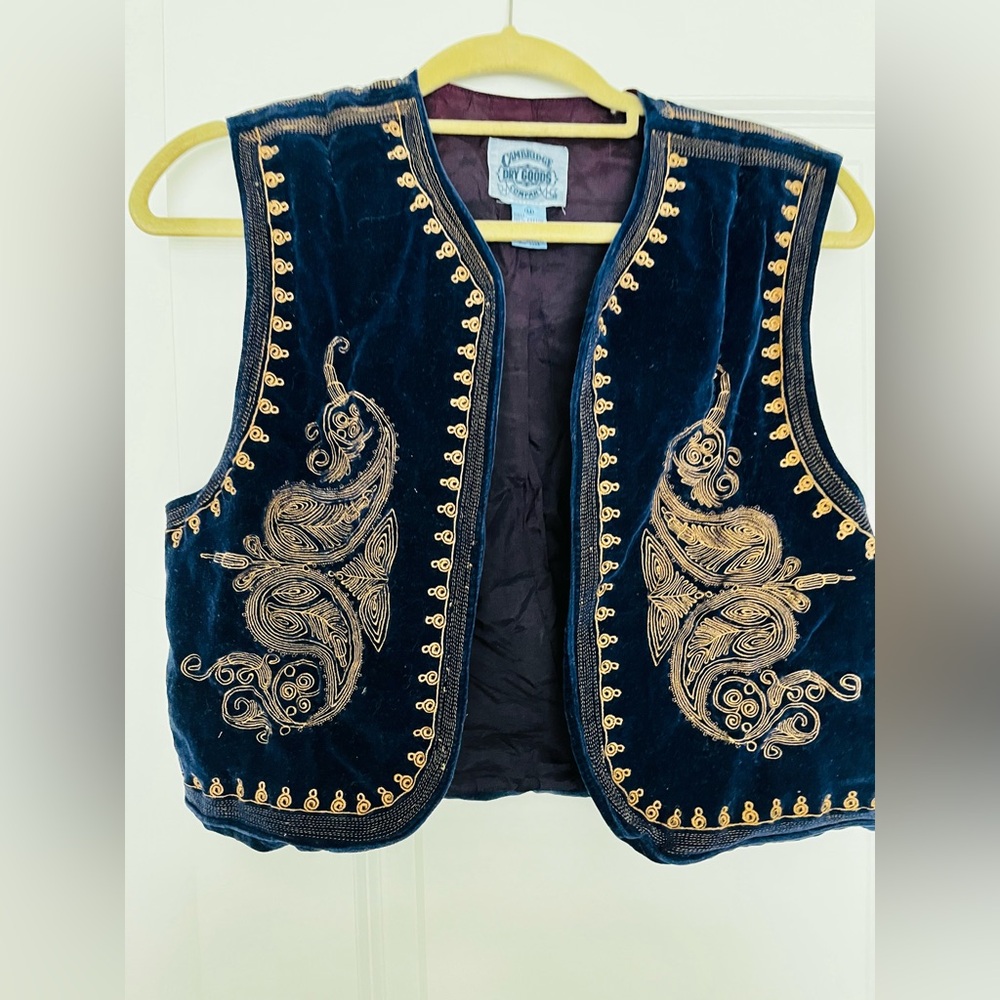 SOLD Vintage velvet boho vest